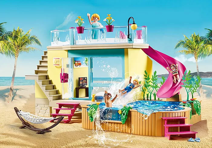 Playmobil Family Fun 70435 Bungalow with Pool - Image 3