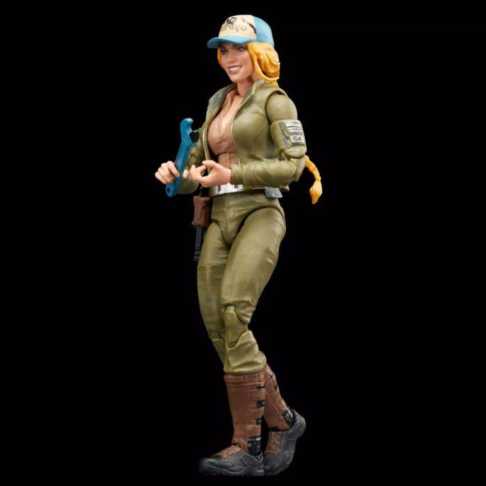 G.I. Joe Retro – Courtney “Cover Girl” Krieger Classified Series 6″ Scale Action Figure - Image 3