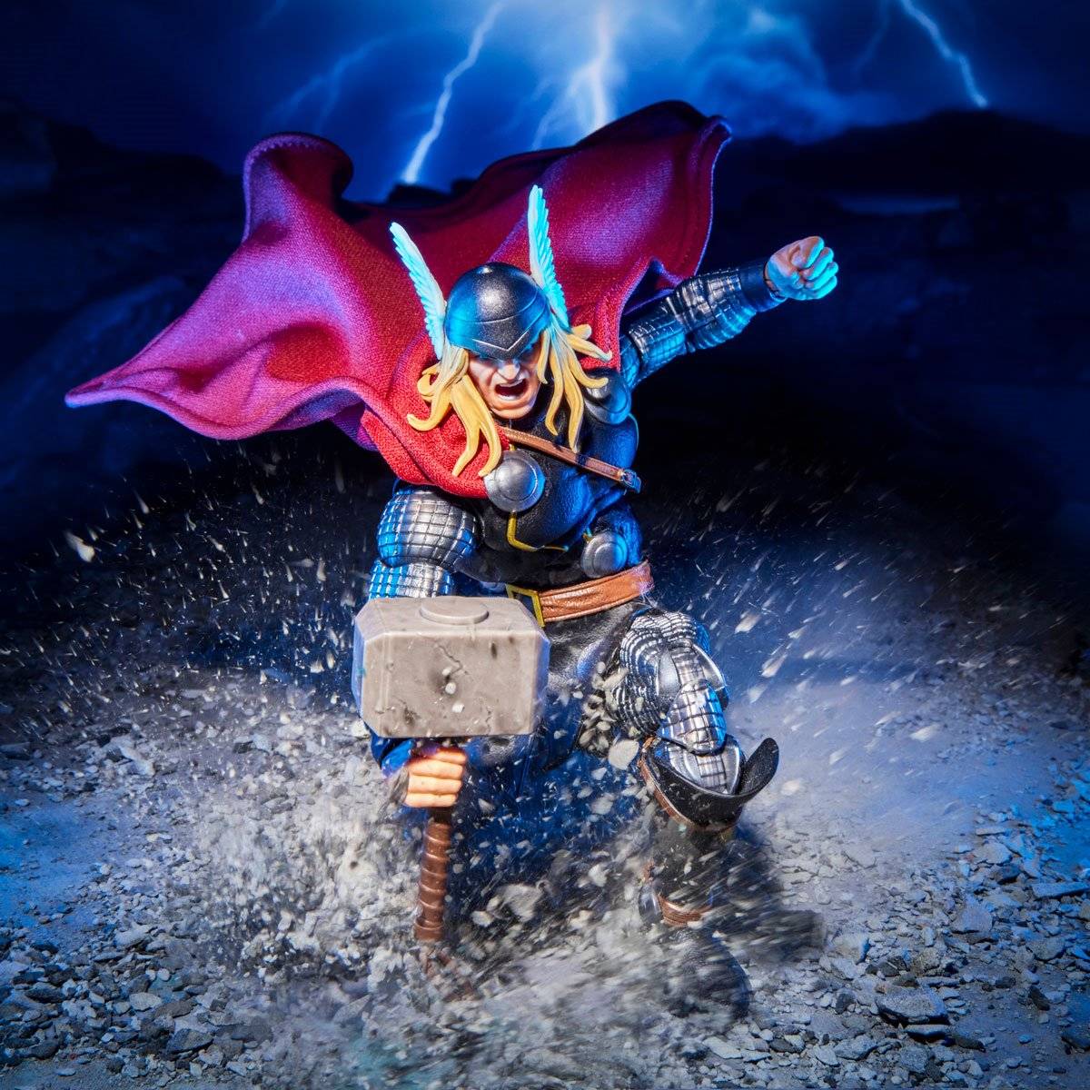 Marvel Legends Maximum Series Thor 6″ Figure - Image 14