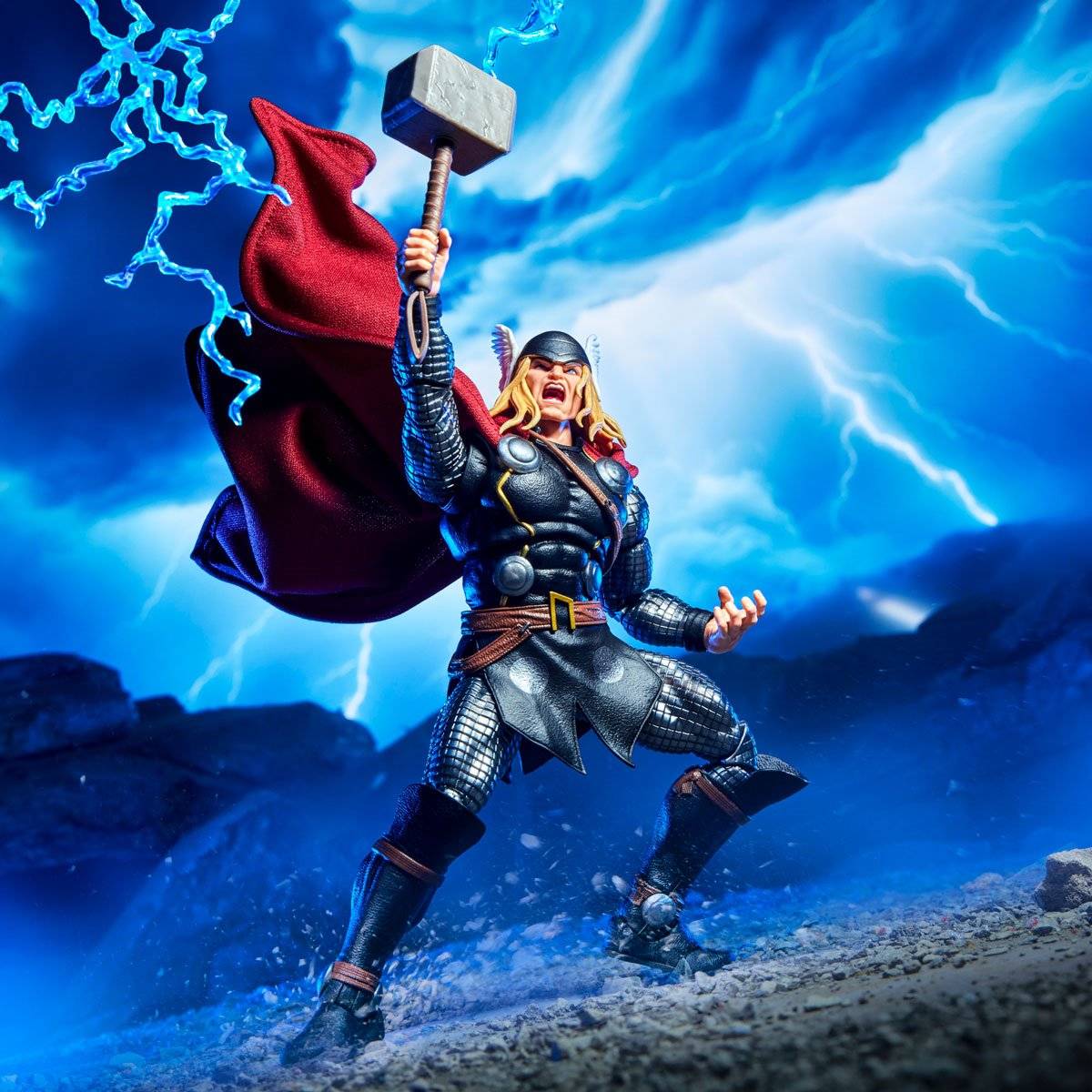 Marvel Legends Maximum Series Thor 6″ Figure - Image 4