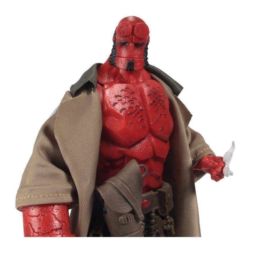 Hellboy (Collector Edition #60 Dark Horse Comics) 7″ figure McFarlane Toys - Image 11